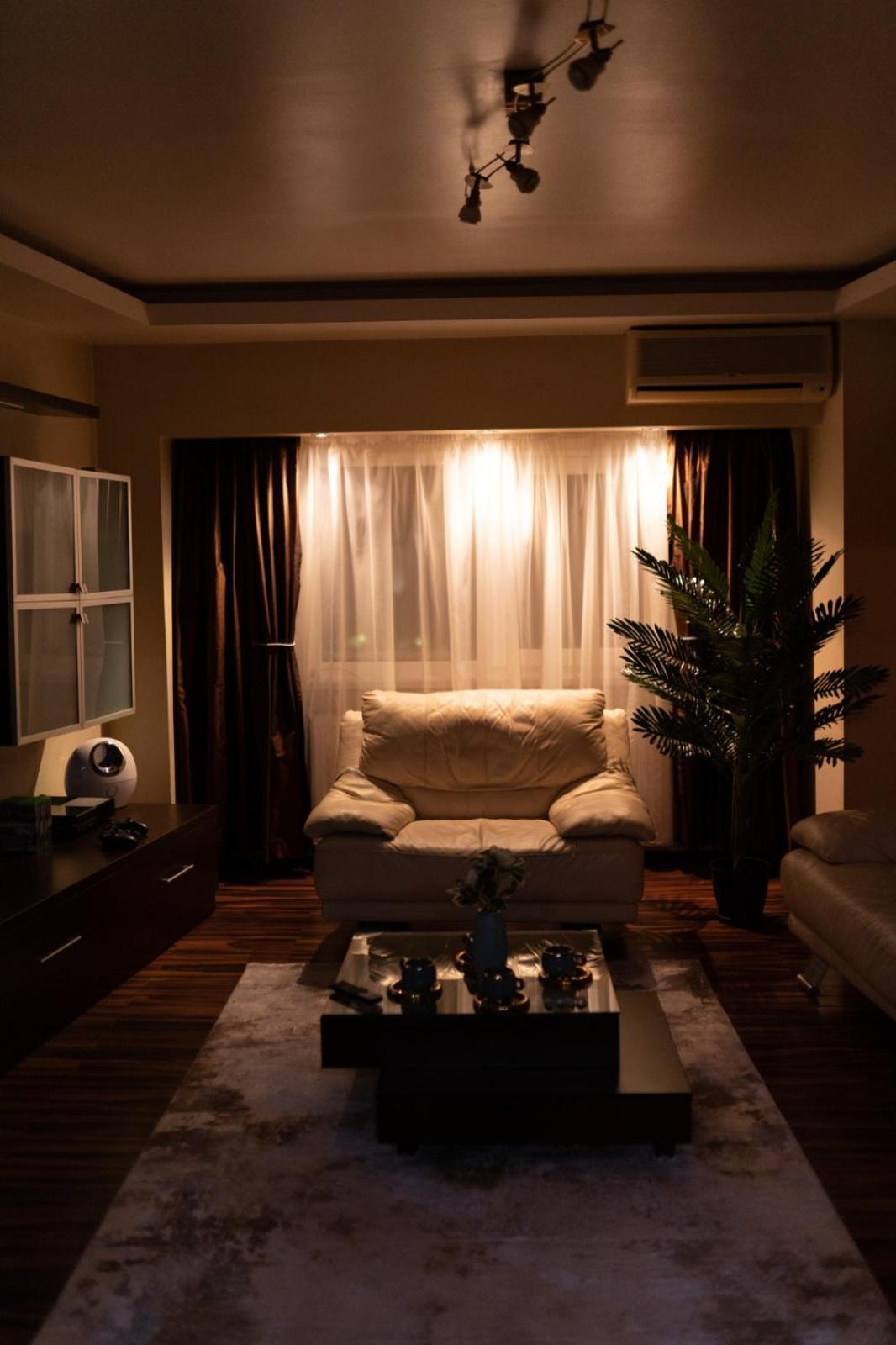 4 Rooms Unirii 47 บูคาเรสต์ ภายนอก รูปภาพ