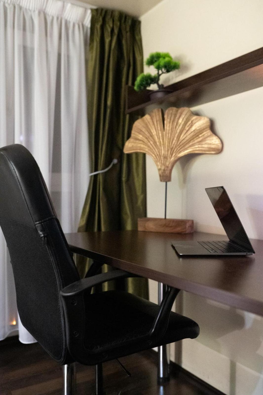 4 Rooms Unirii 47 บูคาเรสต์ ภายนอก รูปภาพ