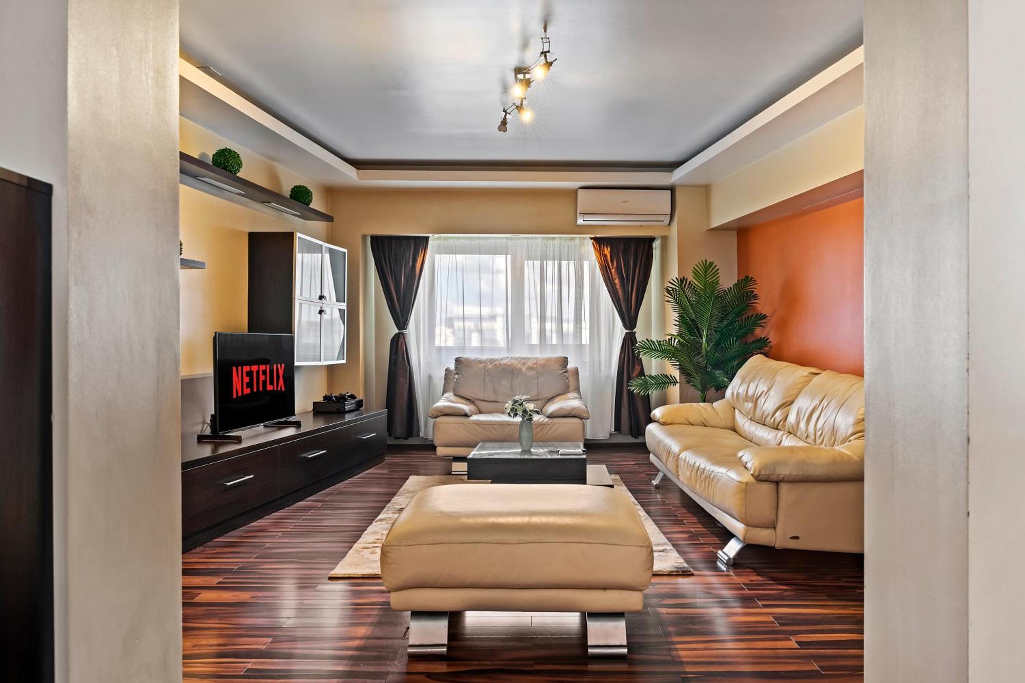 4 Rooms Unirii 47 บูคาเรสต์ ภายนอก รูปภาพ