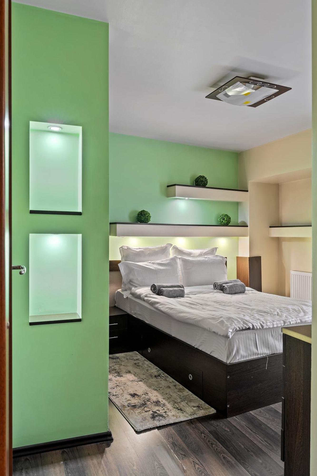 4 Rooms Unirii 47 บูคาเรสต์ ภายนอก รูปภาพ